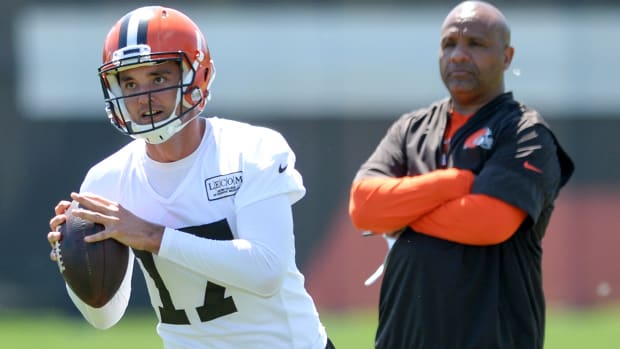 brock-osweiler-hue-jackson-browns.jpg